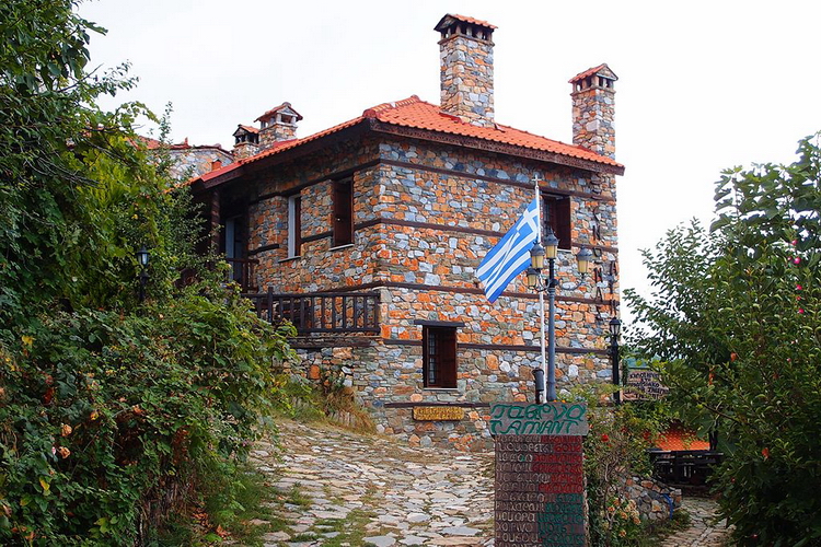  Palaios Panteleimonas 